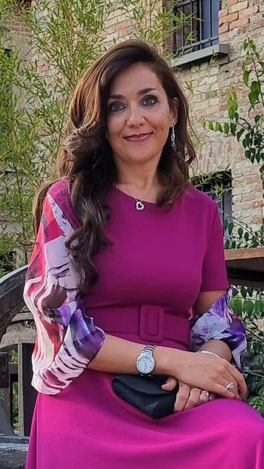 Ritratto della Dott.ssa Elisa Terren, psicologa psicoterapeuta